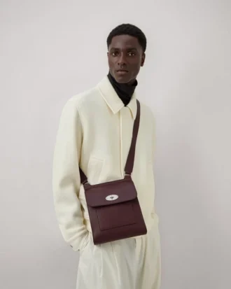 Antony Black Cherry Small Classic Grain Women