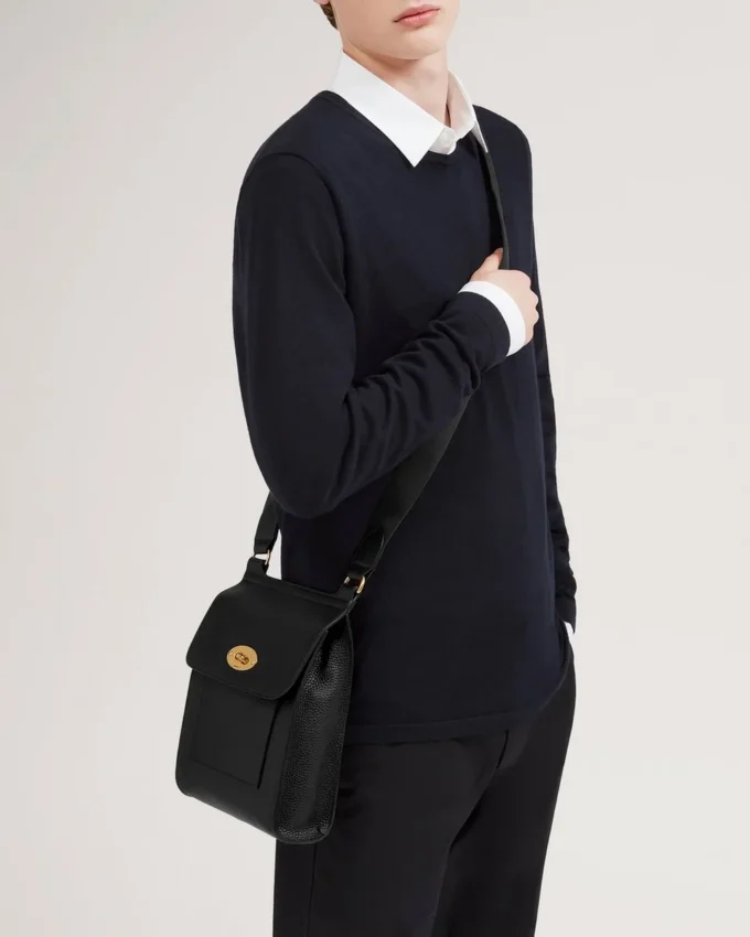 Antony Black Small Classic Grain Men