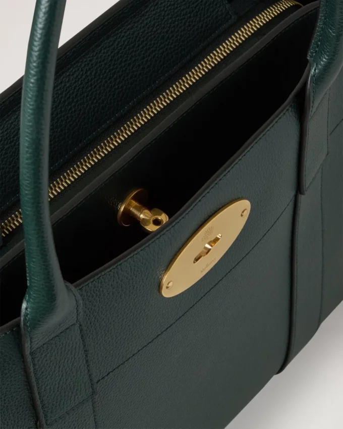 Bayswater 9 to 5 Mulberry Green Small Classic Grain