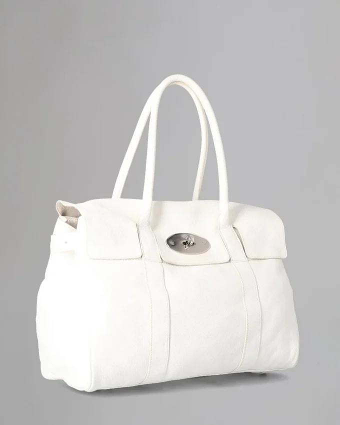 Bayswater Pre-Loved White Soft Tumbled Pre-Loved Bags Bayswater Pre-Loved White Soft Tumbled Pre-Loved Bags