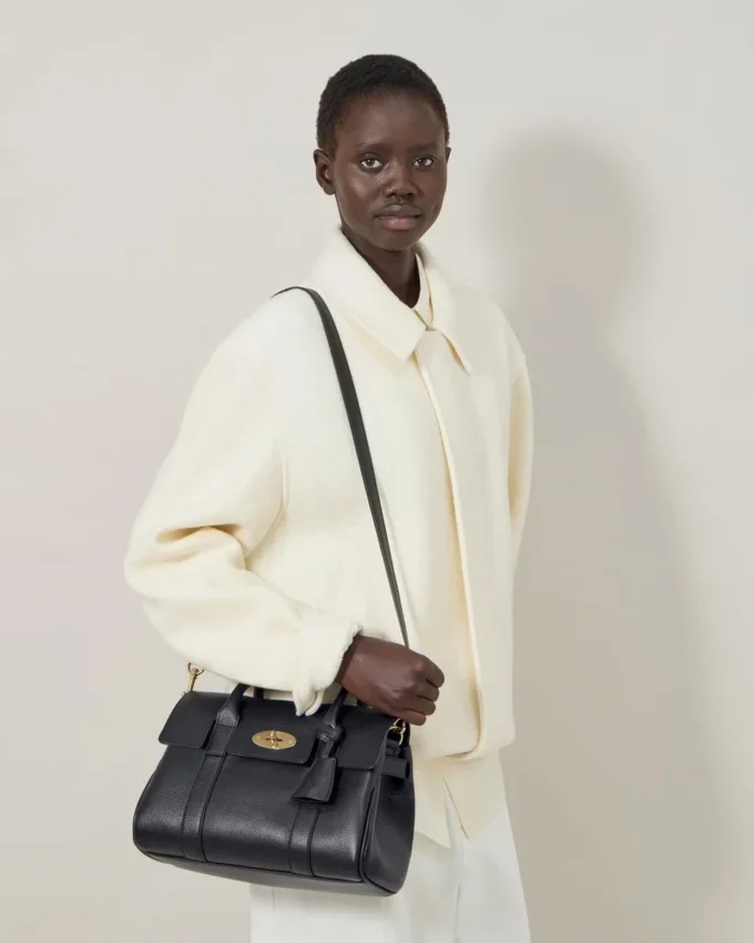 Bayswater Satchel in Black Small Classic Grain Mulberry Bayswater Satchel in Black Small Classic Grain Mulberry