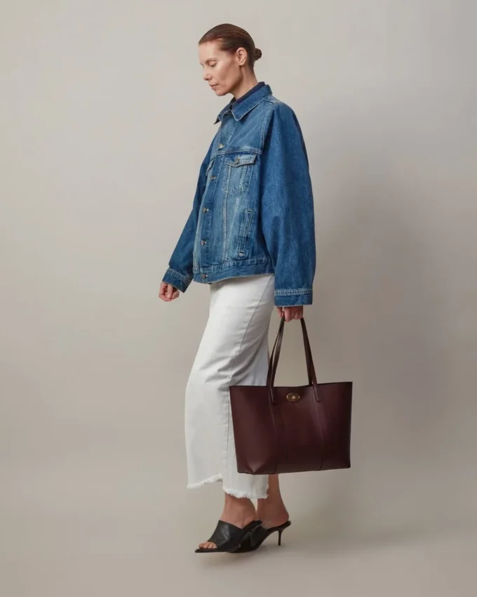 Bayswater Tote in Burgundy Small Classic Grain Leather Mulberry Bayswater Tote in Burgundy Small Classic Grain Leather Mulberry