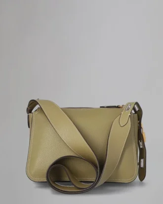 Billie Pre-Loved Summer Khaki Small Classic Grain