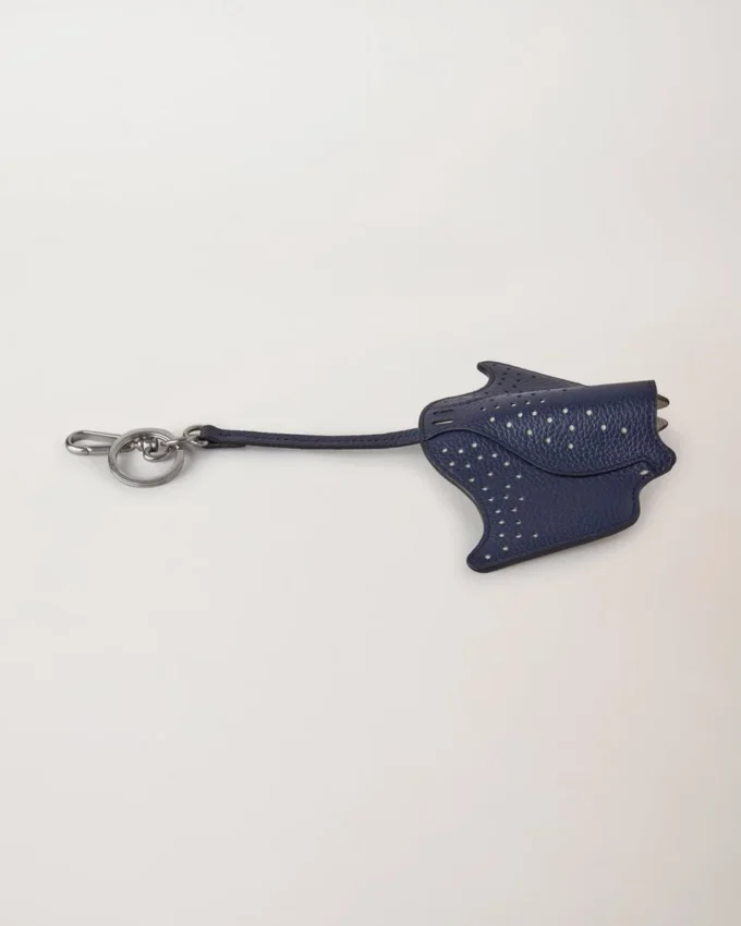 Case Keyring – Manta Ray Oxford Blue Small Classic Grain Case Keyring – Manta Ray Oxford Blue Small Classic Grain