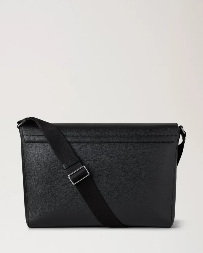 Chiltern Crossbody Messenger Black Small Classic Grain Chiltern Crossbody Messenger Black Small Classic Grain