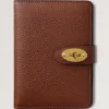 Darley Passport Cover Oak Two-Tone Small Classic Grain Darley Passport Cover Oak Two-Tone Small Classic Grain