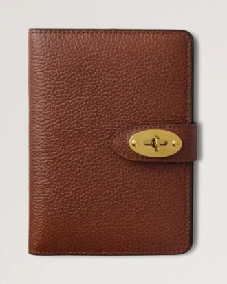 Darley Passport Cover Oak Two-Tone Small Classic Grain