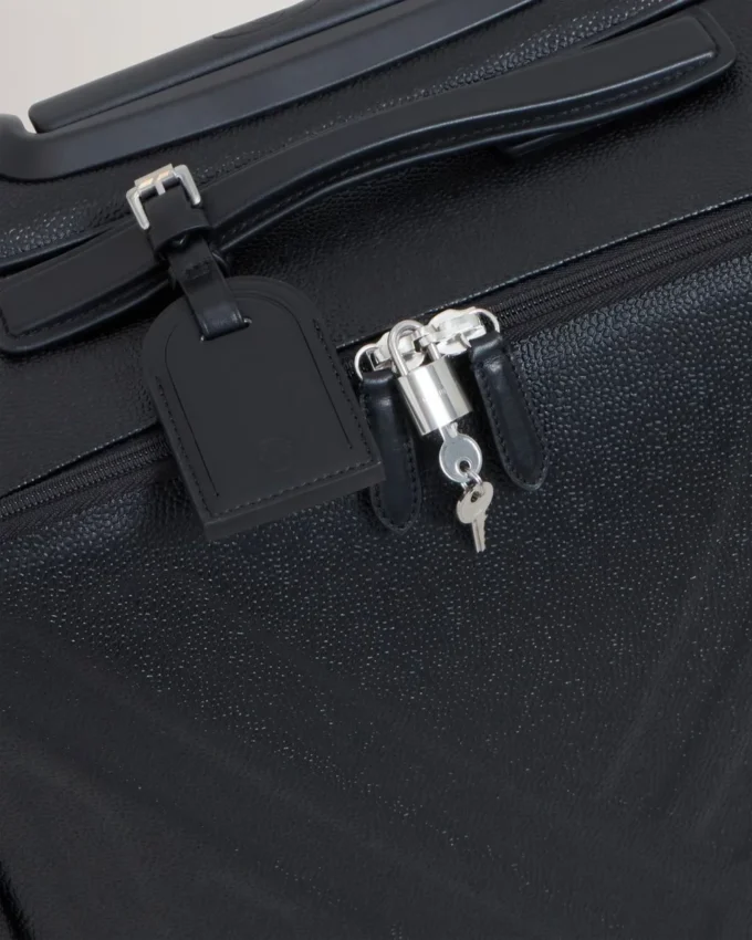 Heritage 4 Wheel Suitcase Black Bioveg Scotchgrain