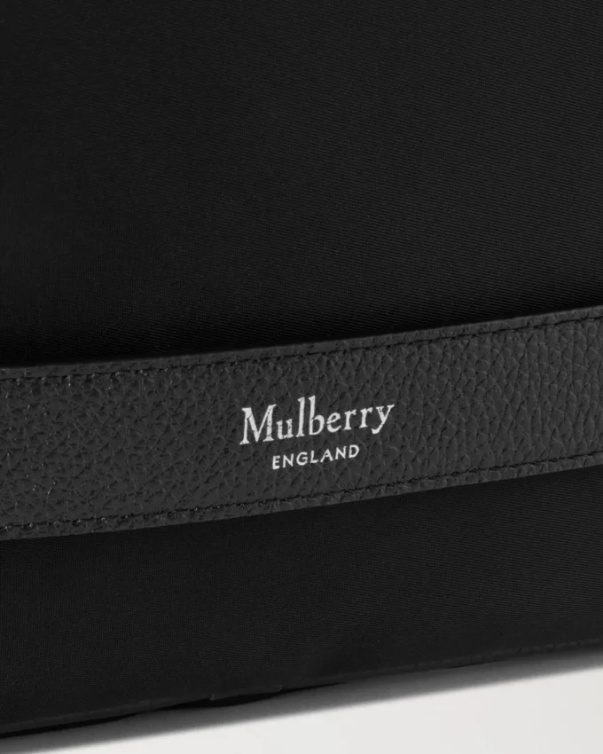 Heritage Nylon Laptop Sleeve Black Nylon & Small Classic Grain