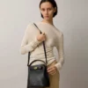Islington Bucket Black Small Classic Grain Women Islington Bucket Black Small Classic Grain Women