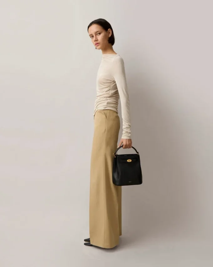 Islington Bucket Black Small Classic Grain Women Islington Bucket Black Small Classic Grain Women