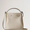Islington Bucket Chalk Small Classic Grain Women Islington Bucket Chalk Small Classic Grain Women