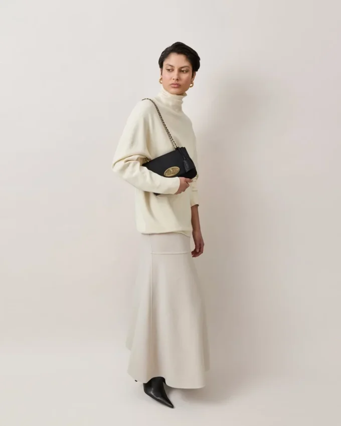 Lily Black Glossy Goat Women