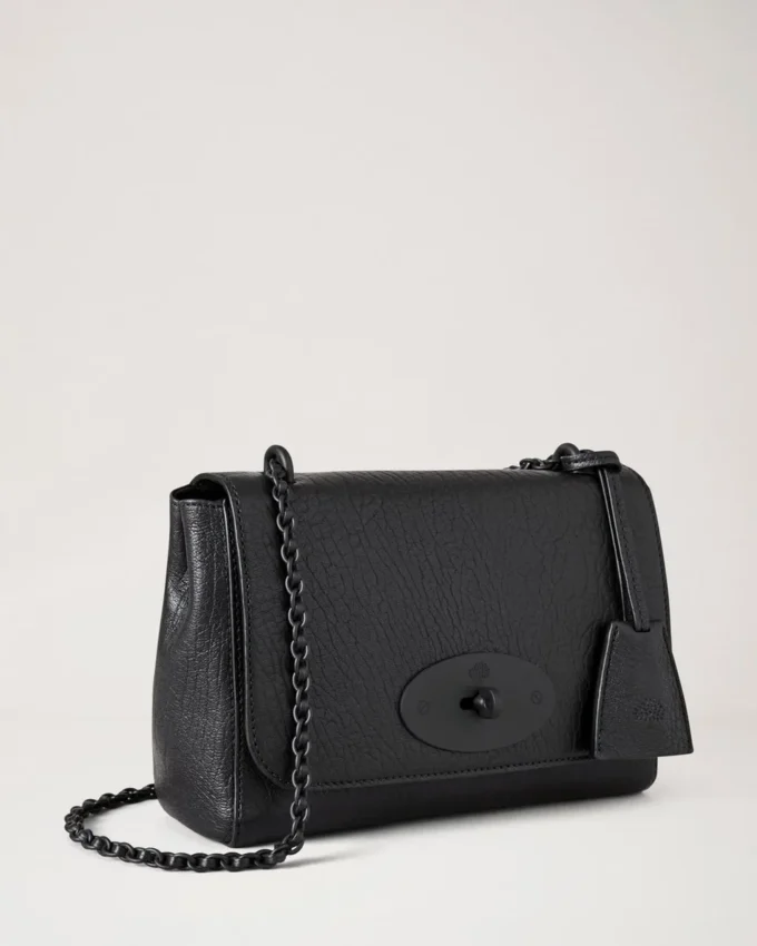 Lily Black Natural Grain Women