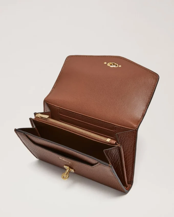 Medium Darley Wallet Oak Two-Tone Small Classic Grain Medium Darley Wallet Oak Two-Tone Small Classic Grain