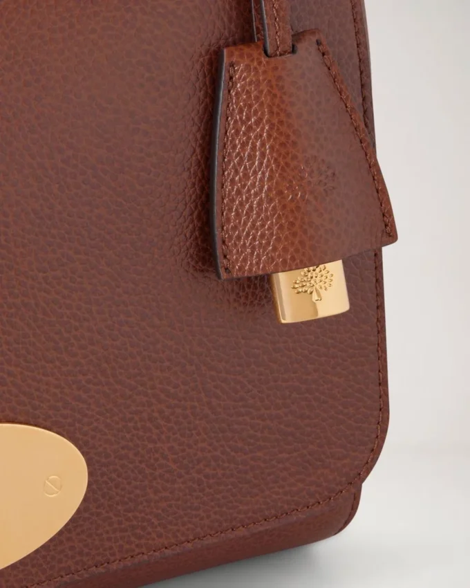 Medium Lily Oak Two-Tone Small Classic Grain Women Medium Lily Oak Two-Tone Small Classic Grain Women