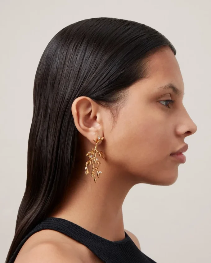 Mulberry Leaf Long Earrings Gold Mixed Material