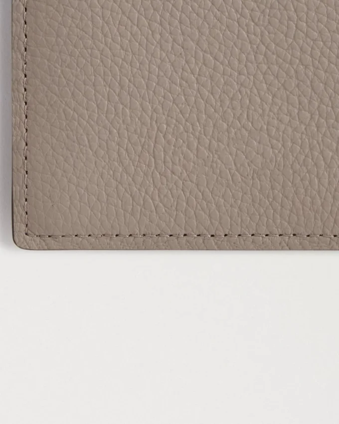 Passport Cover Cashmere Taupe Small Classic Grain