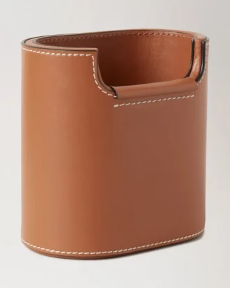 Pen Pot Vintage Oak Nappa Lifestyle