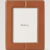 Photo Frame – Medium Vintage Oak Nappa Lifestyle
