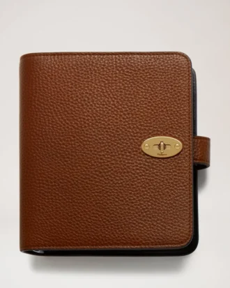 Postman’s Lock Agenda Oak Small Classic Grain Men