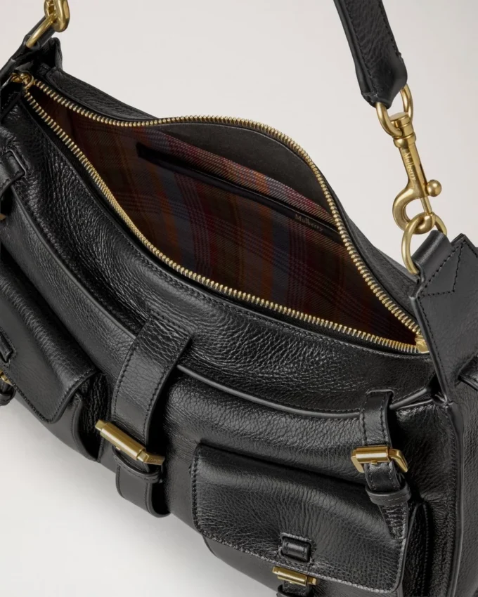 Roxanne Shoulder Bag in Black High Shine Leather Mulberry Roxanne Shoulder Bag in Black High Shine Leather Mulberry