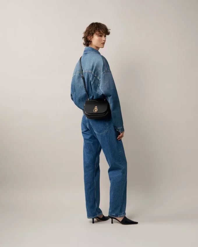 Small Amberley Satchel Black Small Classic Grain
