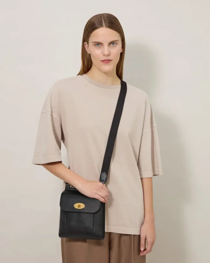 Small Antony Black Small Classic Grain Women Small Antony Black Small Classic Grain Women