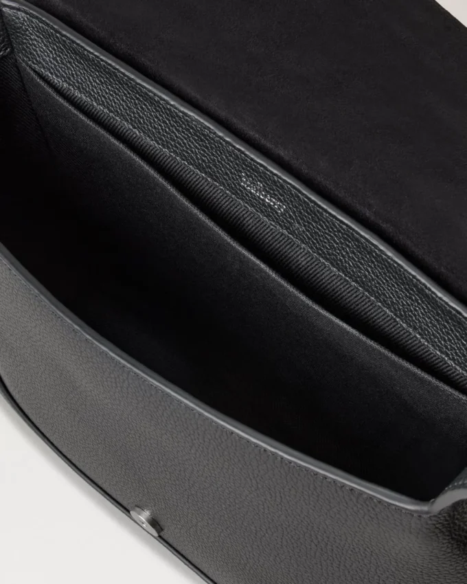 Small Chiltern Crossbody Messenger Black Small Classic Grain Small Chiltern Crossbody Messenger Black Small Classic Grain