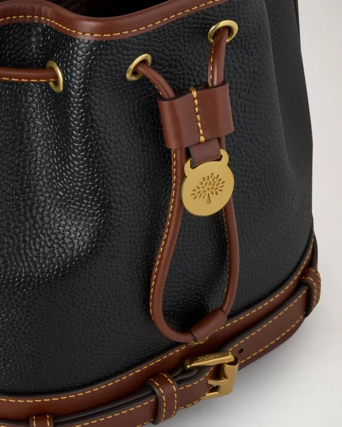 Small Scotchgrain Bucket Black & Cognac Bio-Based Scotchgrain Small Scotchgrain Bucket Black & Cognac Bio-Based Scotchgrain