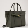 Small Zipped Bayswater Juniper Green Small Classic Grain Small Zipped Bayswater Juniper Green Small Classic Grain