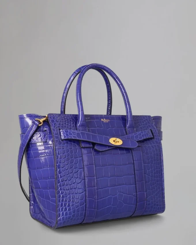 Small Zipped Bayswater Pre-Loved Cobalt Blue Shiny Croc Small Zipped Bayswater Pre-Loved Cobalt Blue Shiny Croc
