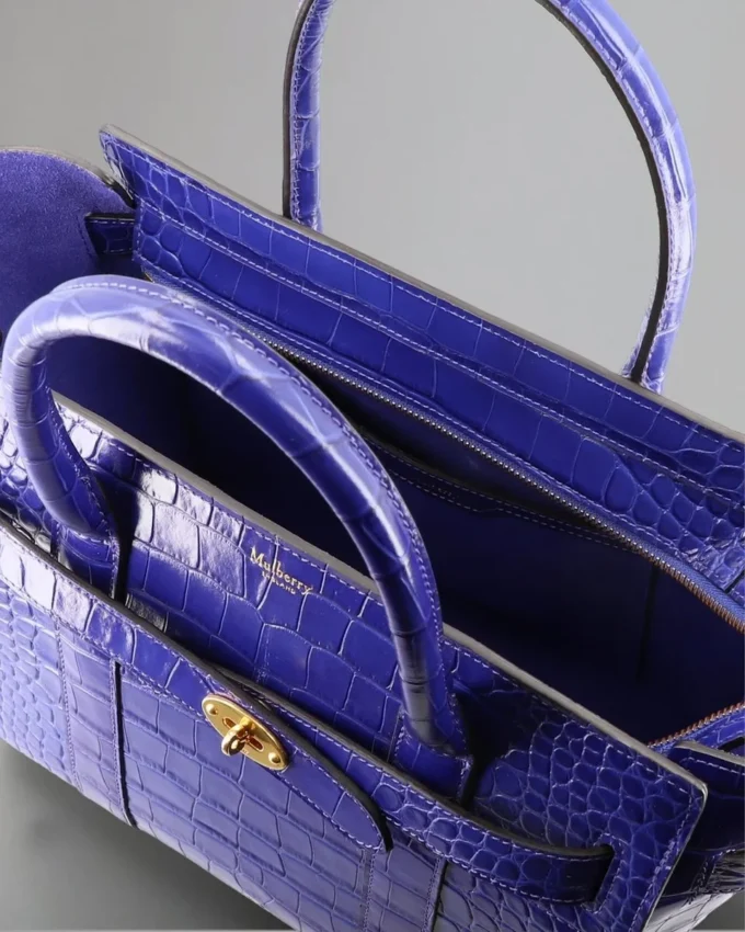Small Zipped Bayswater Pre-Loved Cobalt Blue Shiny Croc Small Zipped Bayswater Pre-Loved Cobalt Blue Shiny Croc