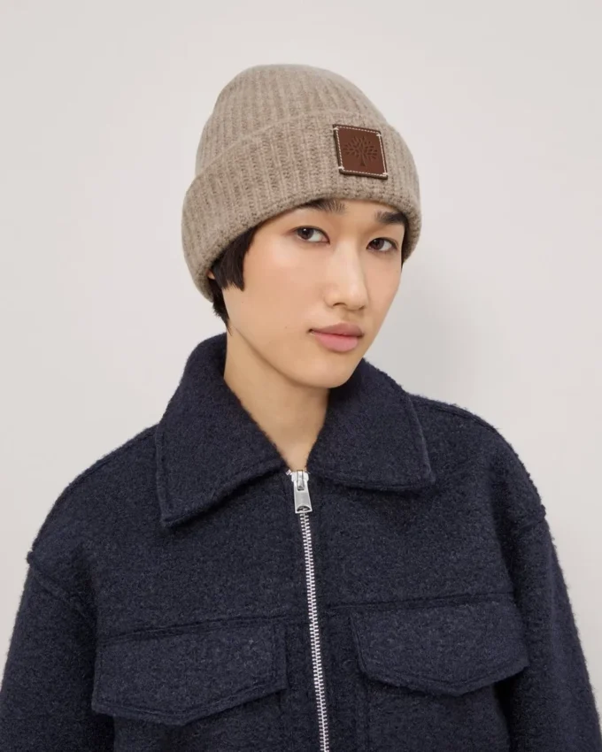 Solid Textured Beanie Maple Lambswool Men Solid Textured Beanie Maple Lambswool Men