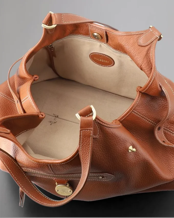 Somerset Tote Pre-Loved Oak Pebble Leather Pre-Loved Bags Somerset Tote Pre-Loved Oak Pebble Leather Pre-Loved Bags