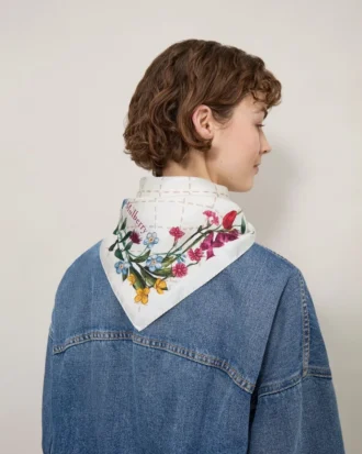 Square Scarf – Wild Floral Eggshell Silk Twill Women